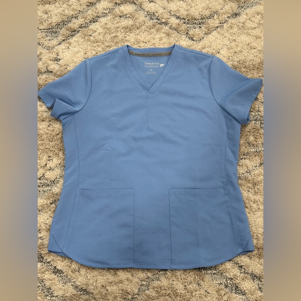Fabletics Scrub Top M